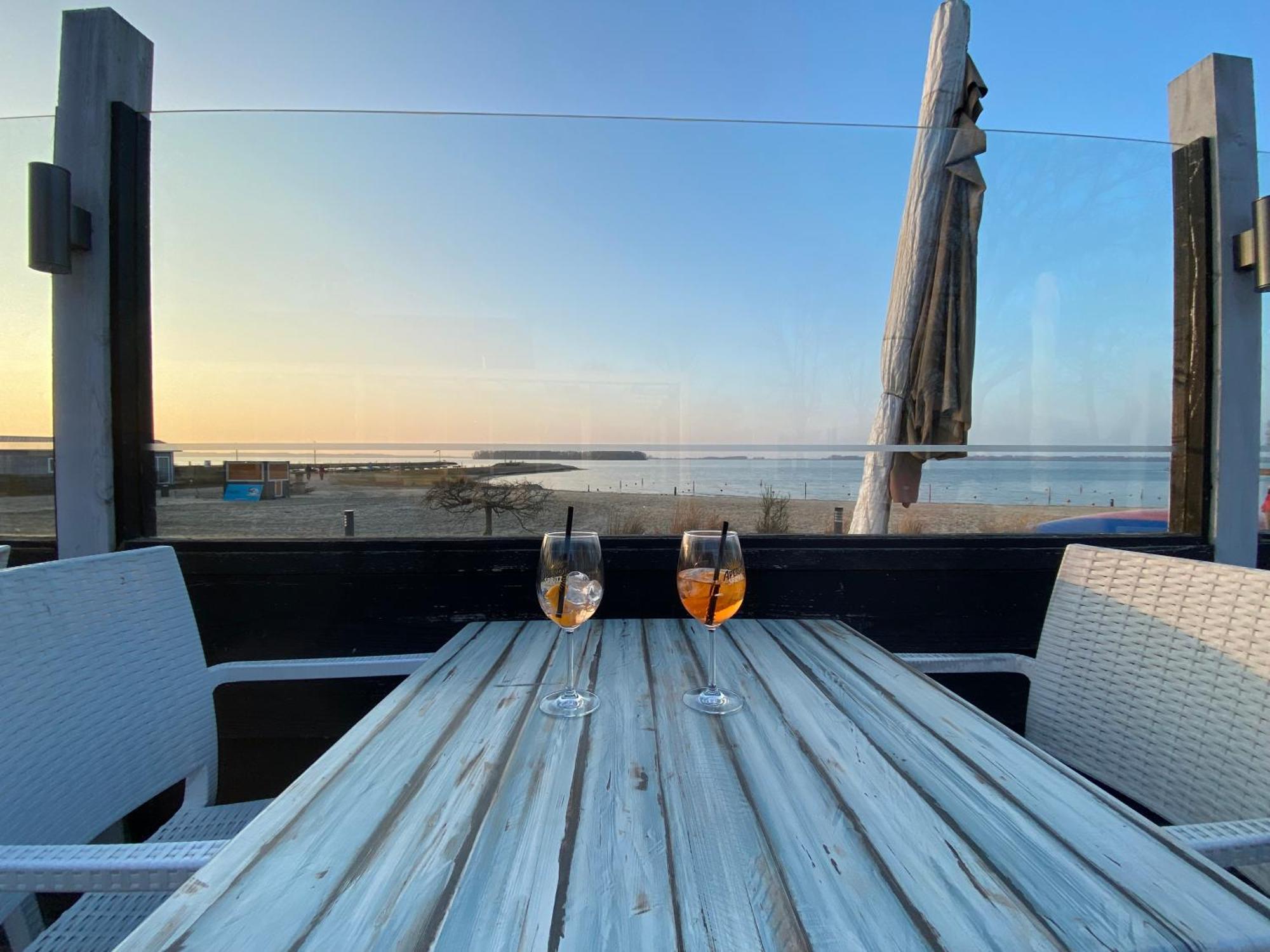 Green Villa In Bester Lage - Dachterrasse Mit Meerblick - Grosser Eingezaeunter Garten - Kinderfreundlich - Hunde Inklusive - 4 Sterne Resort - Direkt Am Strand - Pool Inklusive Hulshorst Dış mekan fotoğraf